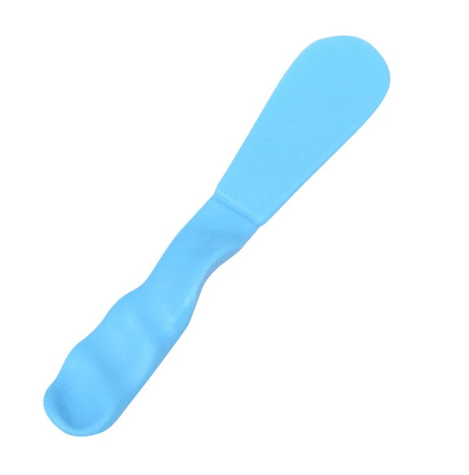 PLASTIC SPATULA